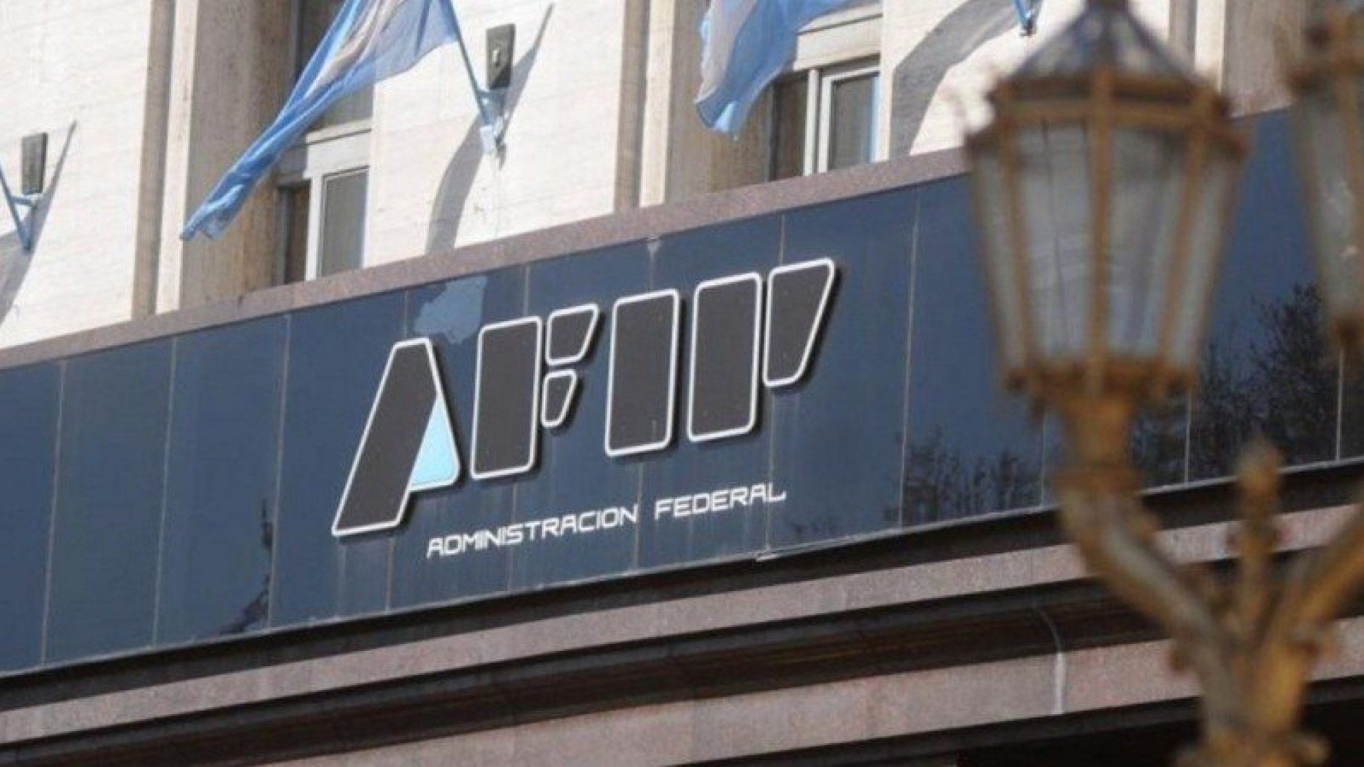 AFIP investiga a unas 2000 enpresas que recibieron ATP y no cumplieron los requisitos